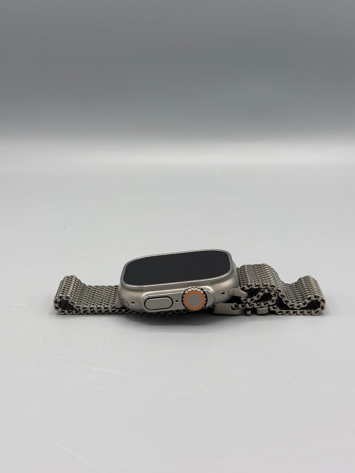 Apple Watch Ultra 3, GPS, Cellular, 49MM, Baterie 91%,Natural Titanium, Curea Millanese
