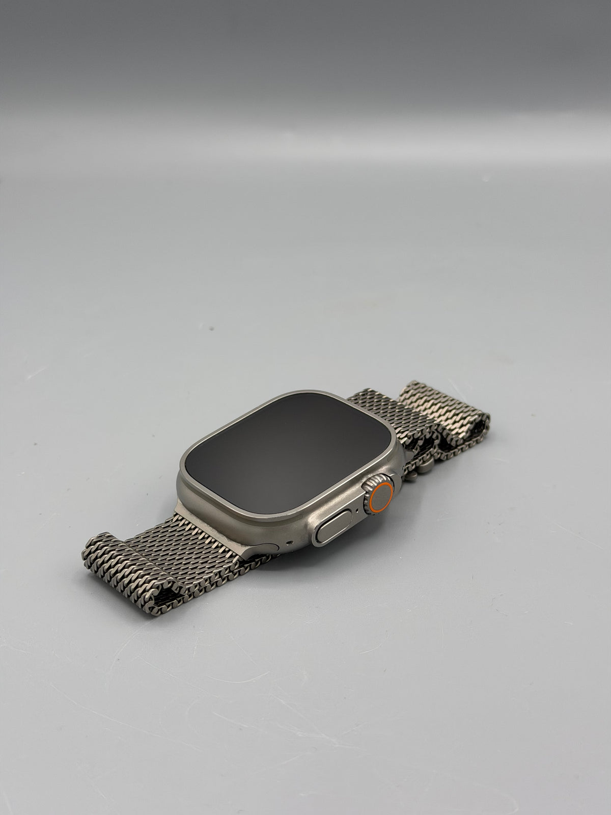 Apple Watch Ultra 3, GPS, Cellular, 49MM, Baterie 91%,Natural Titanium, Curea Millanese