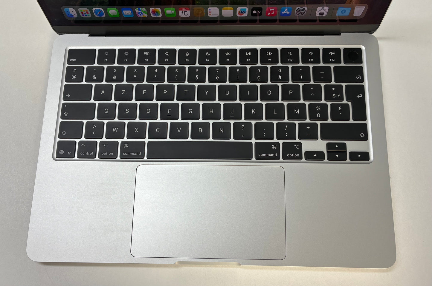 MacBook Air 13" (M4) 2025, 16 GB RAM, 256GB SSD, Baterie 100%, 11 Cicluri, Silver