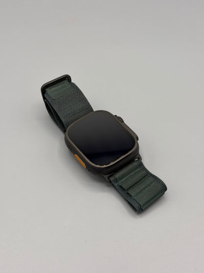 Apple Watch Ultra 2, GPS, Cellular, 49MM, Baterie 96%,Black Titanium, Curea Green Alpine