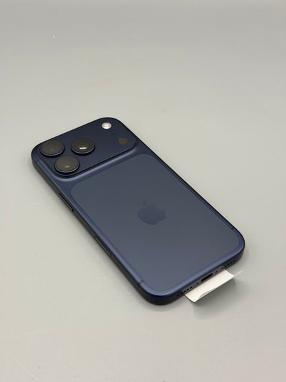 iPhone 17 Pro, 256GB, Baterie 98%, 244 Cicluri, Deep Blue