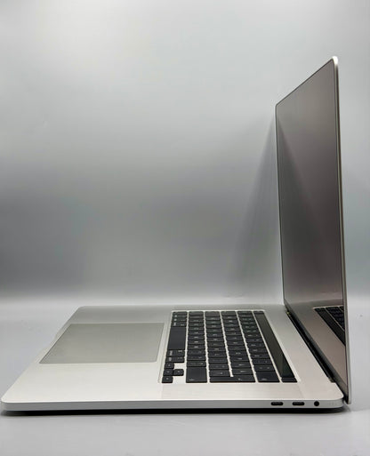 Macbook Pro 16" / 2019 / Touchbar / i7 / 16 GB RAM / 500 GB SSD / 321 Cicluri / Silver