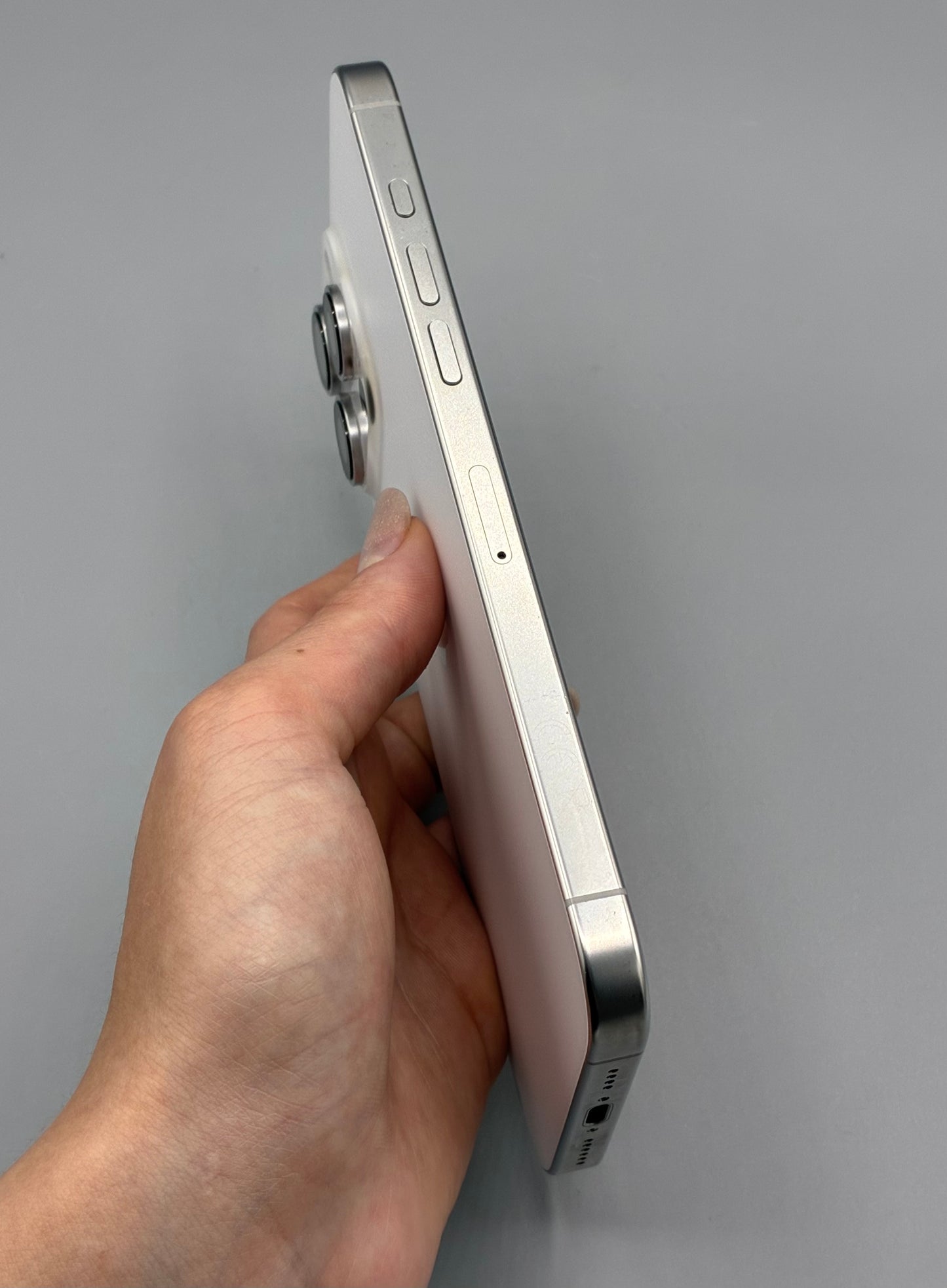 iPhone 16 Pro Max, 256 GB, Baterie 90%, White Titanium