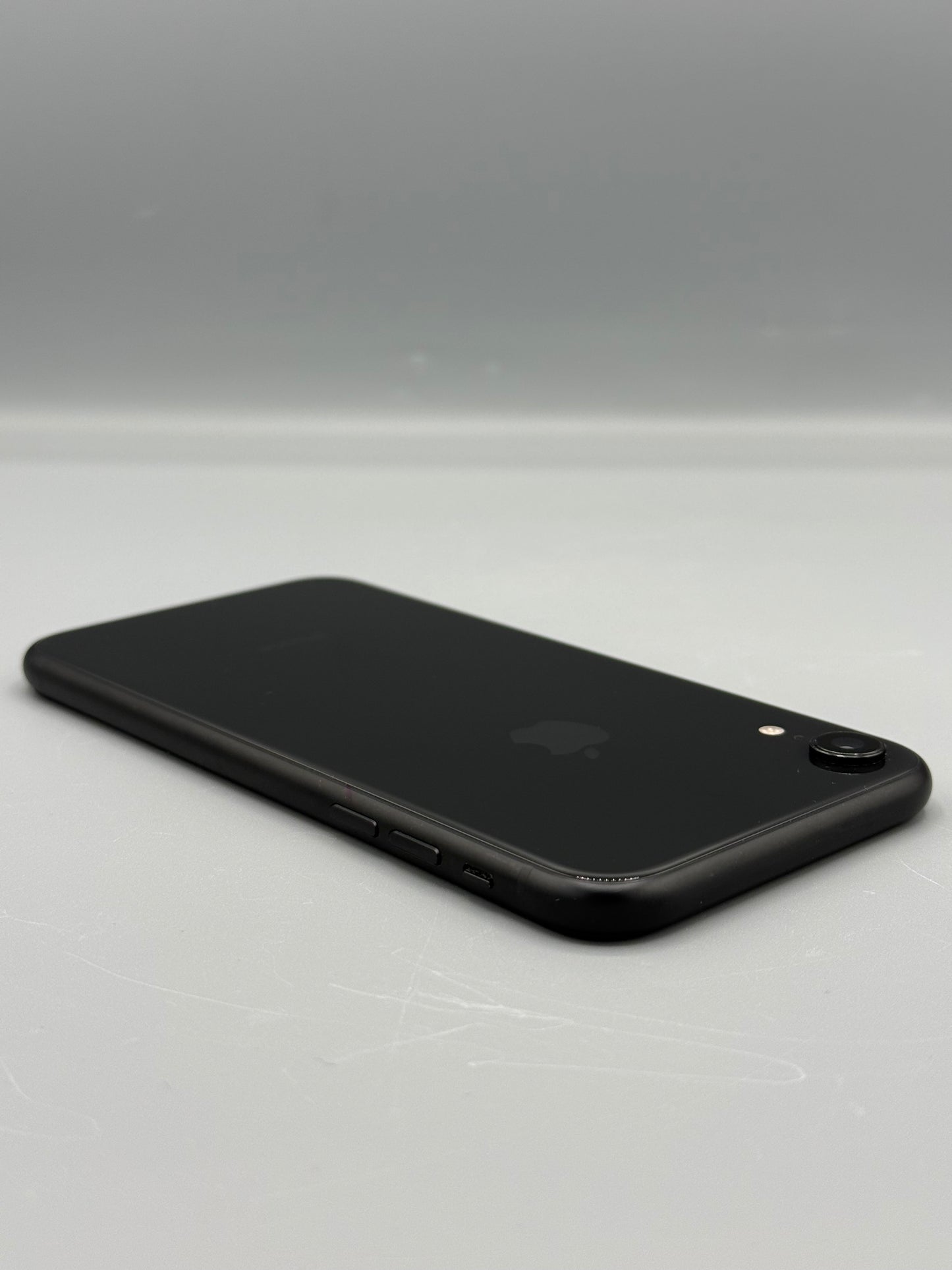 iPhone XR ,128 GB, Baterie 100%, Black