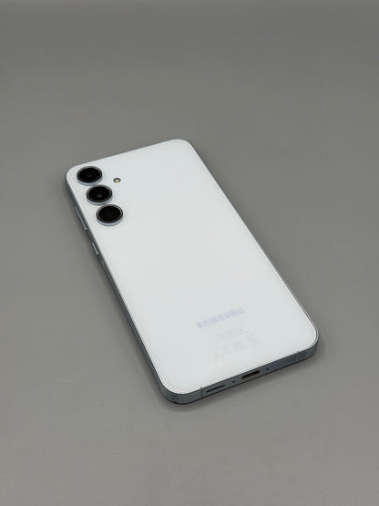 Samsung A55 , 128 GB ,8 GB RAM, Alb