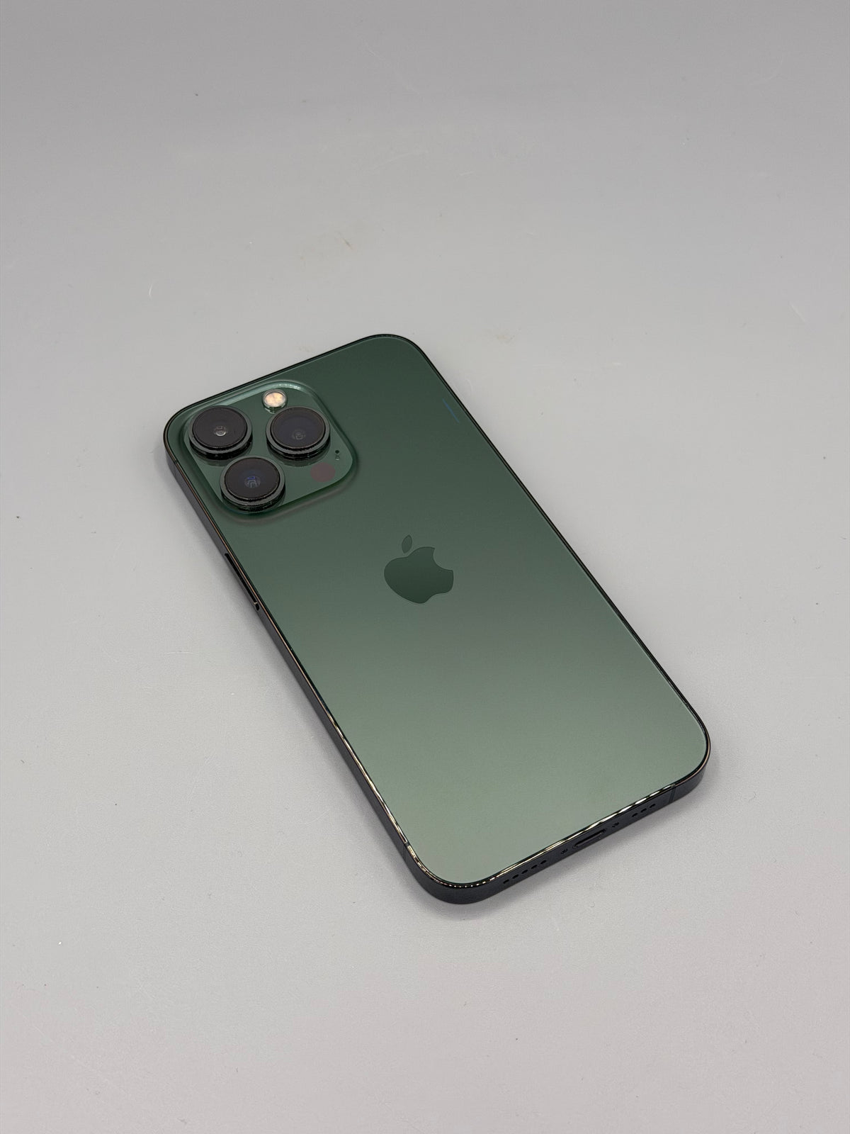 iPhone 13 Pro, 256 GB Baterie 93%, Alpine Green