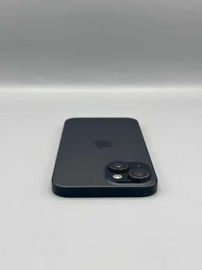 iPhone 15 / 128 GB / Baterie 100% / 95 Cicluri / Black