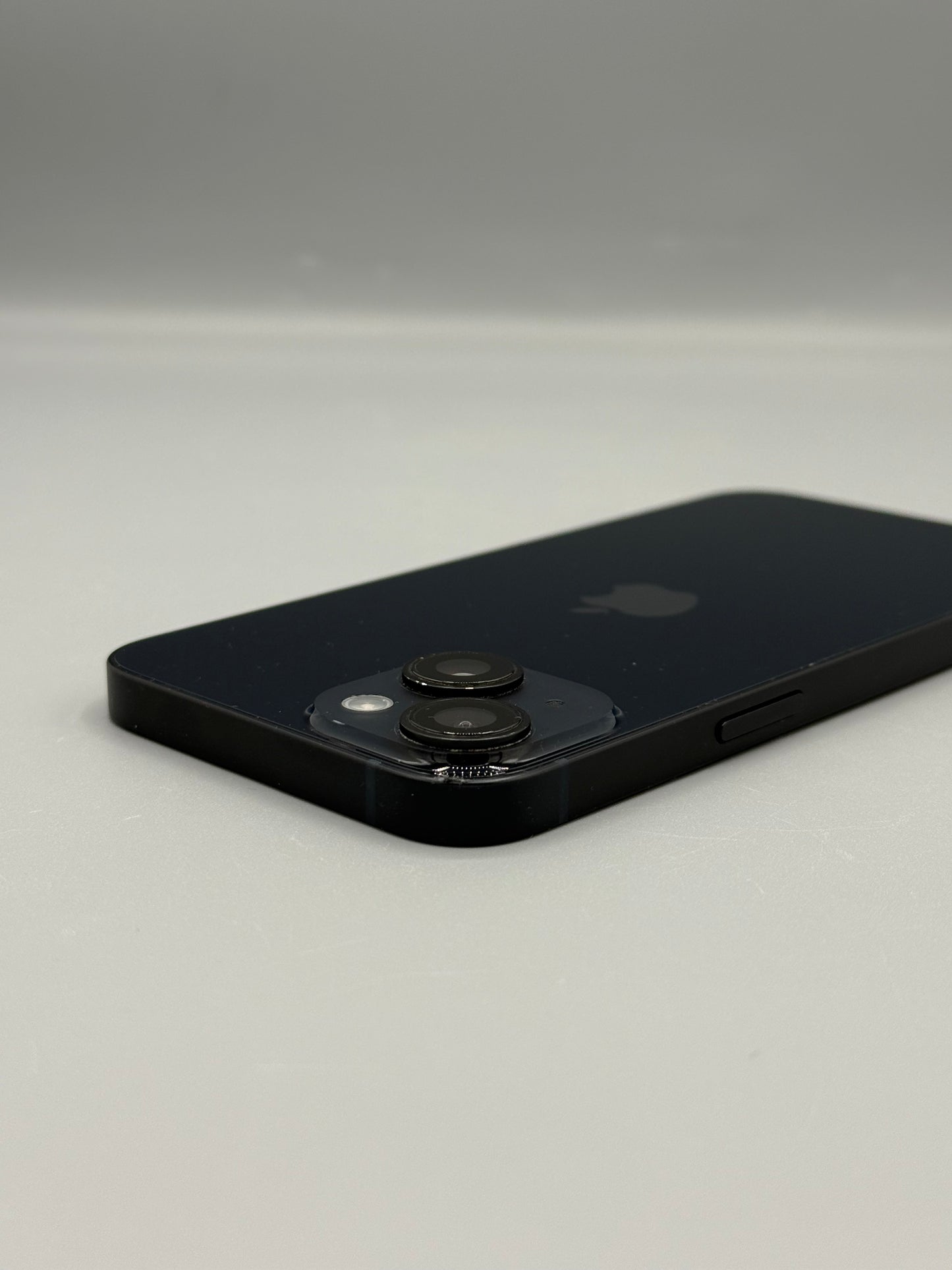 iPhone 14, 128GB, Baterie 100%, Midnight