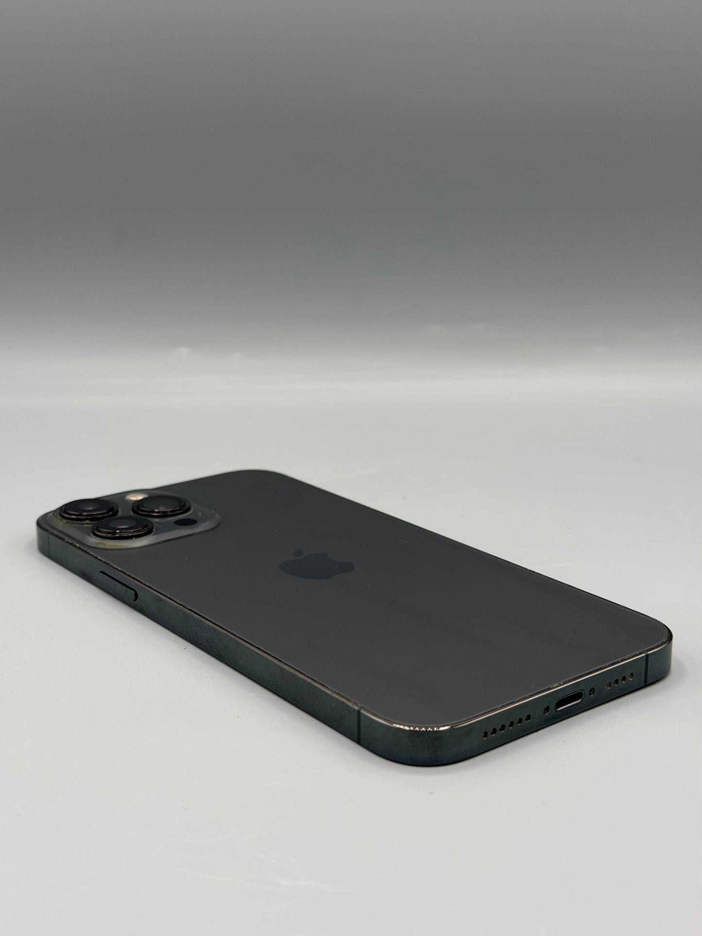 iPhone 13 Pro Max, 1 TB, Baterie 96%, Graphite