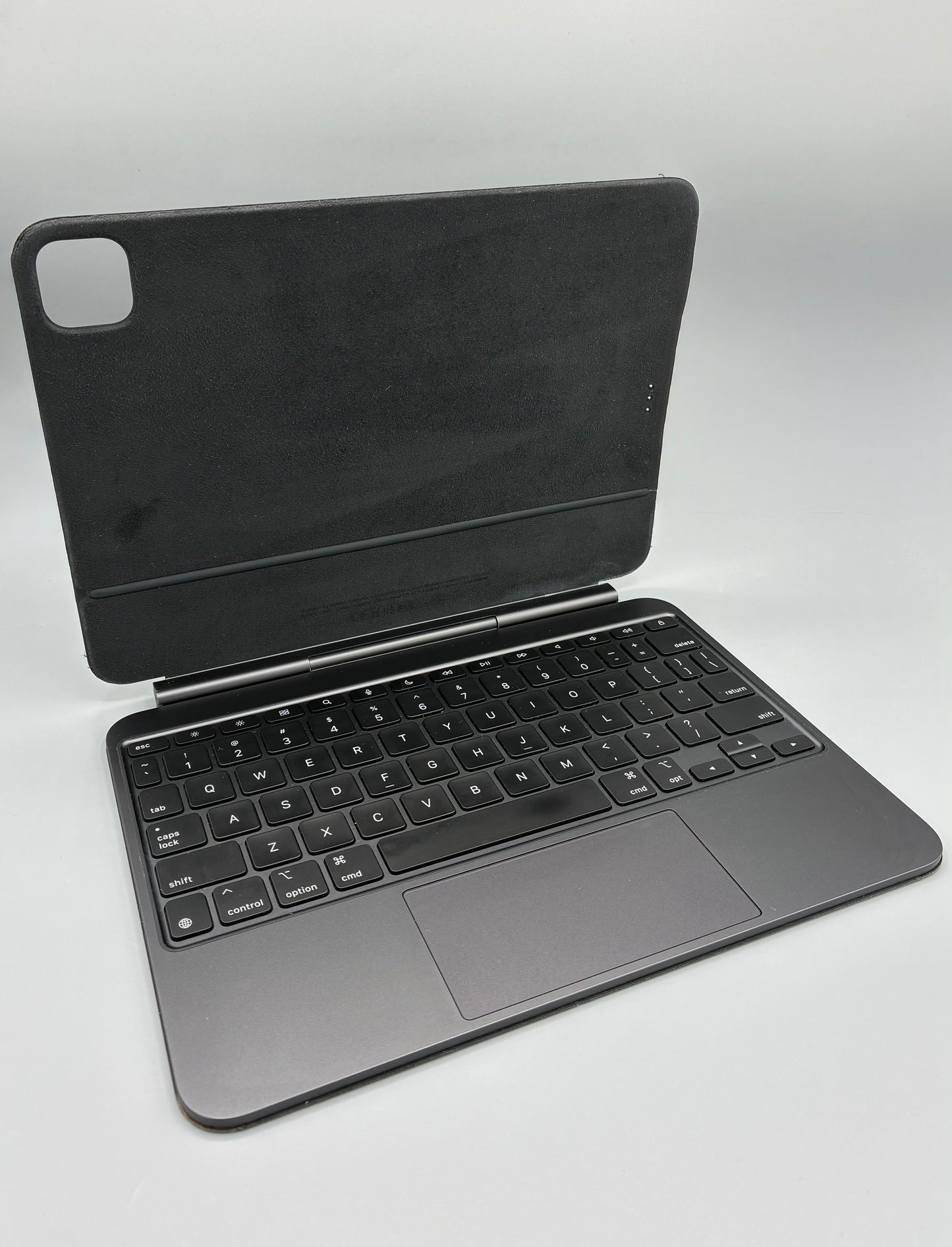 Tastatura Apple Magic pentru iPad Pro 11" (M4/M5), Second-Hand, Uzata,  Black