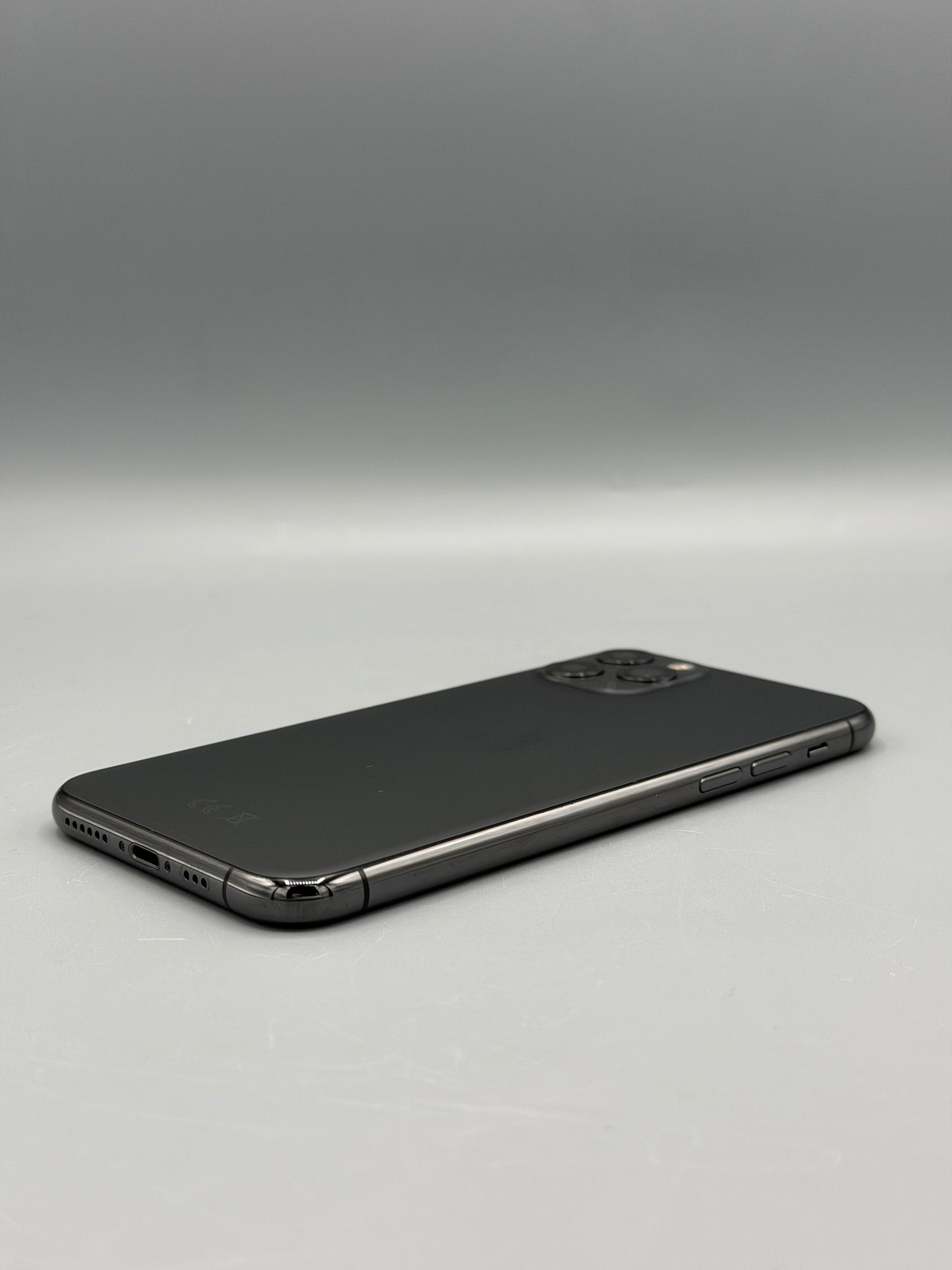iPhone 11 Pro, 64 GB, Baterie 100%, Space Gray