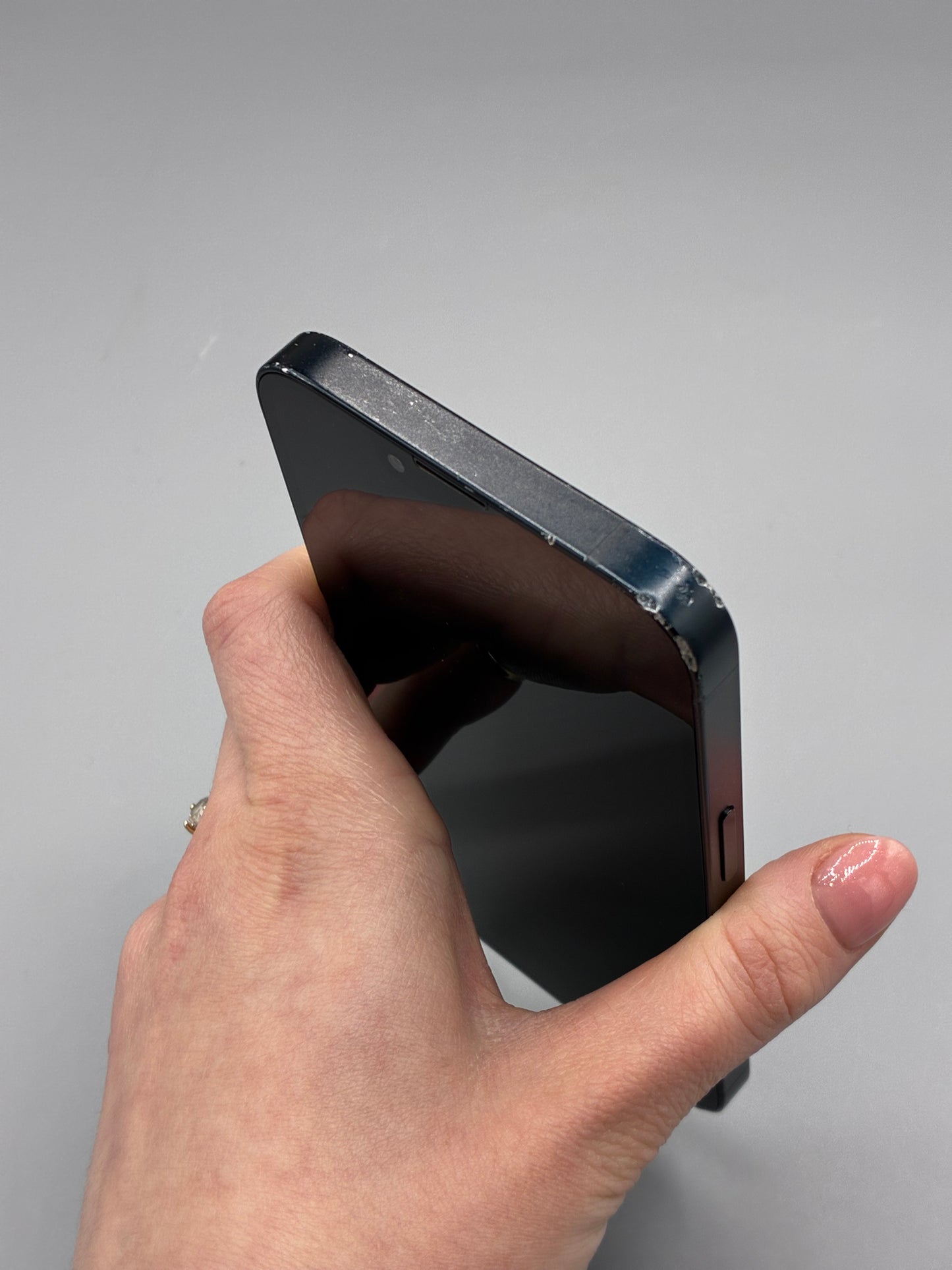iPhone 13, 128 GB, Baterie 100%, Midnight