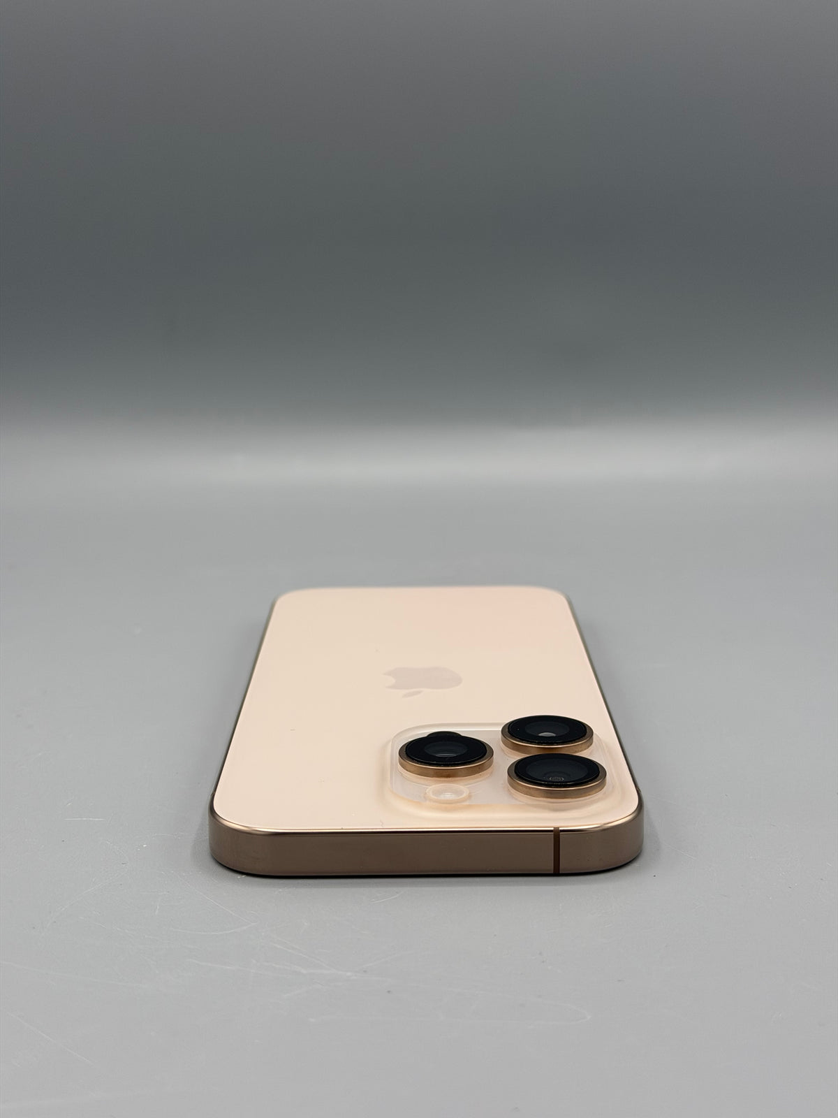 iPhone 16 Pro, 128 GB , Baterie 99%, 230 Cicluri, Desert Titanium