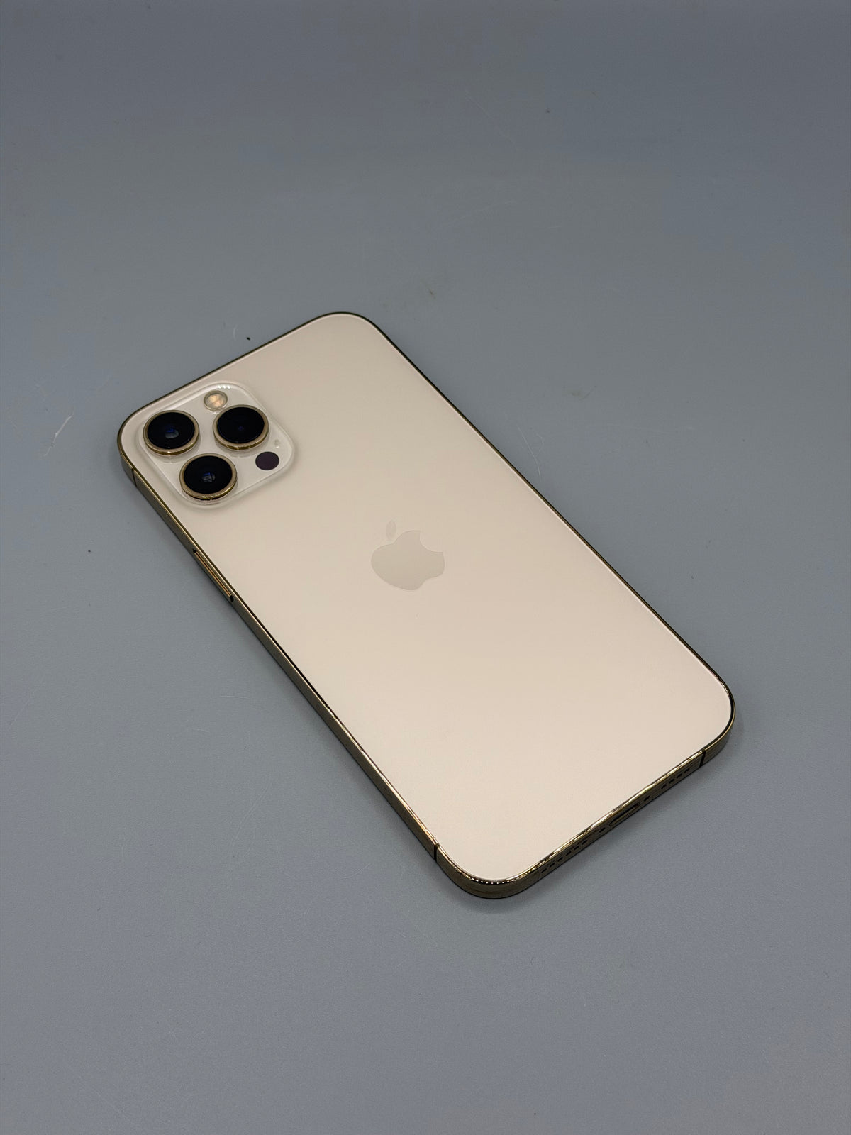 iPhone 12 Pro Max, 256 GB, Baterie 100%, Gold