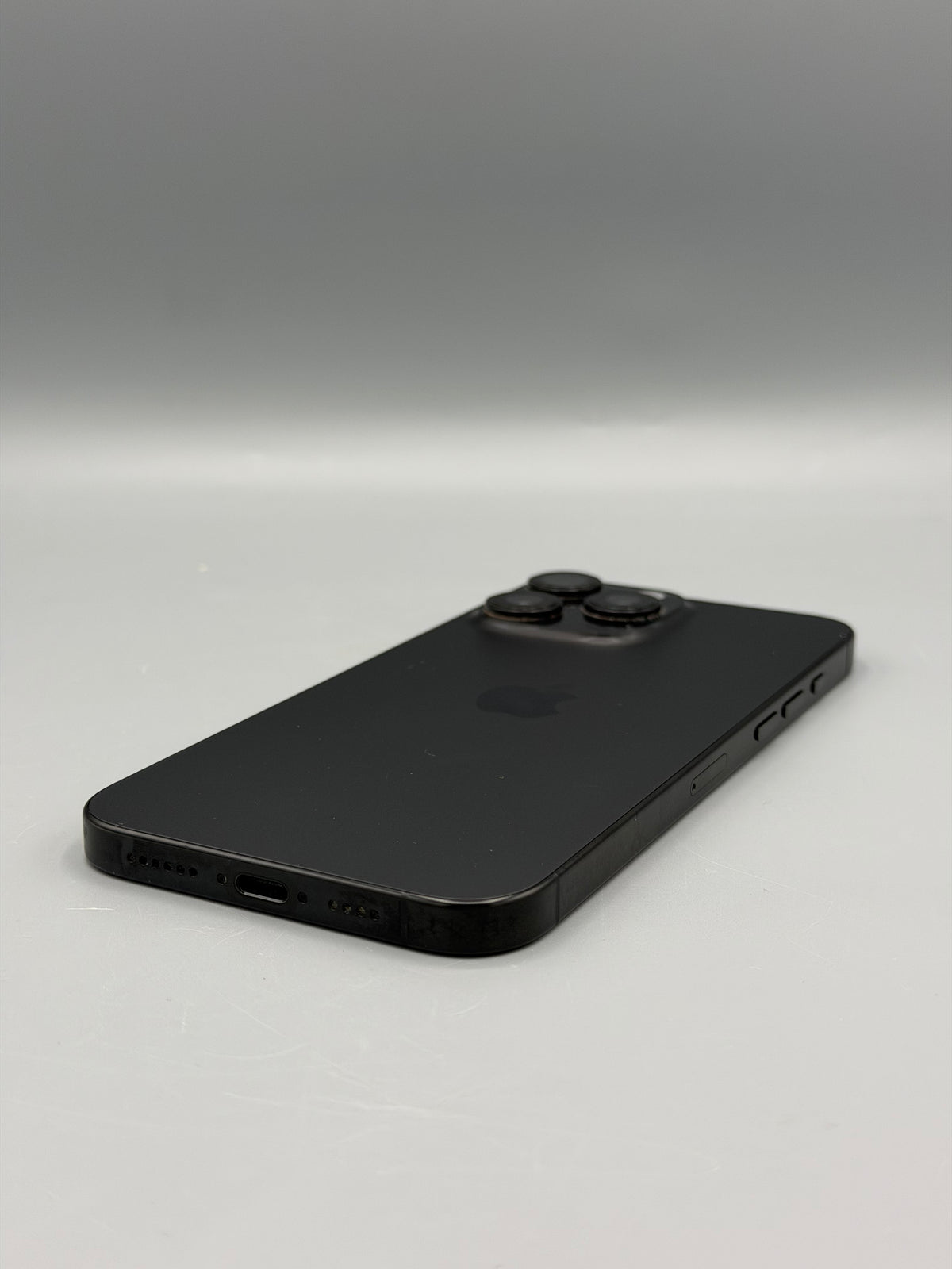 iPhone 16 Pro Max, 256 GB, Baterie 94%, 400 Cicluri,  Black Titanium
