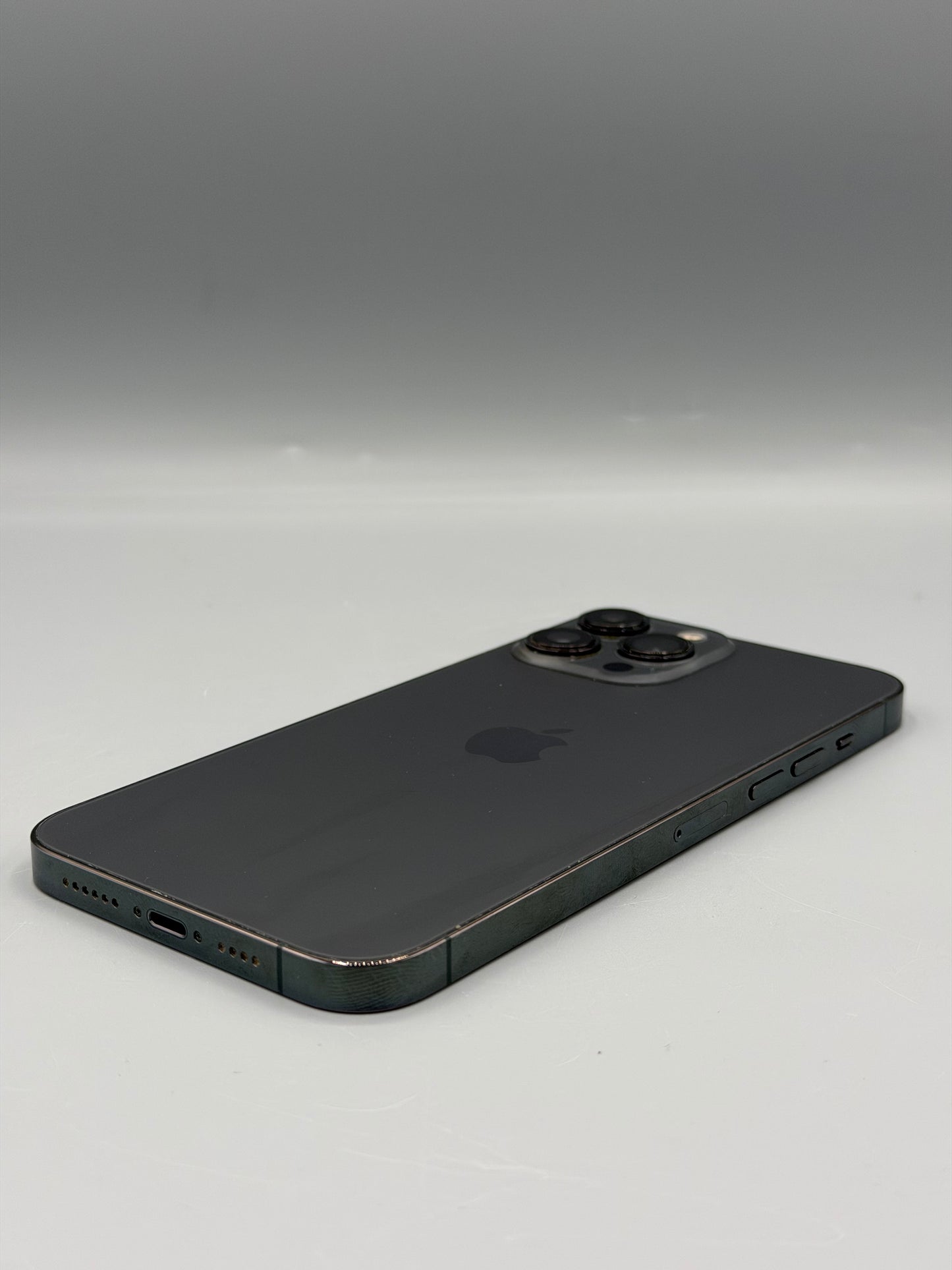 iPhone 13 Pro Max, 1 TB, Baterie 96%, Graphite