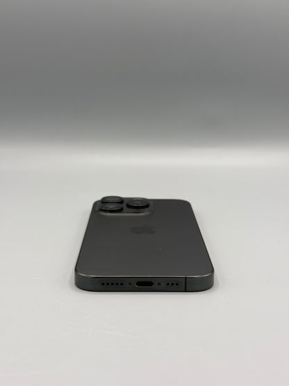iPhone 15 Pro, 128 GB, Baterie 93% , 288 Cicluri, Black Titanium