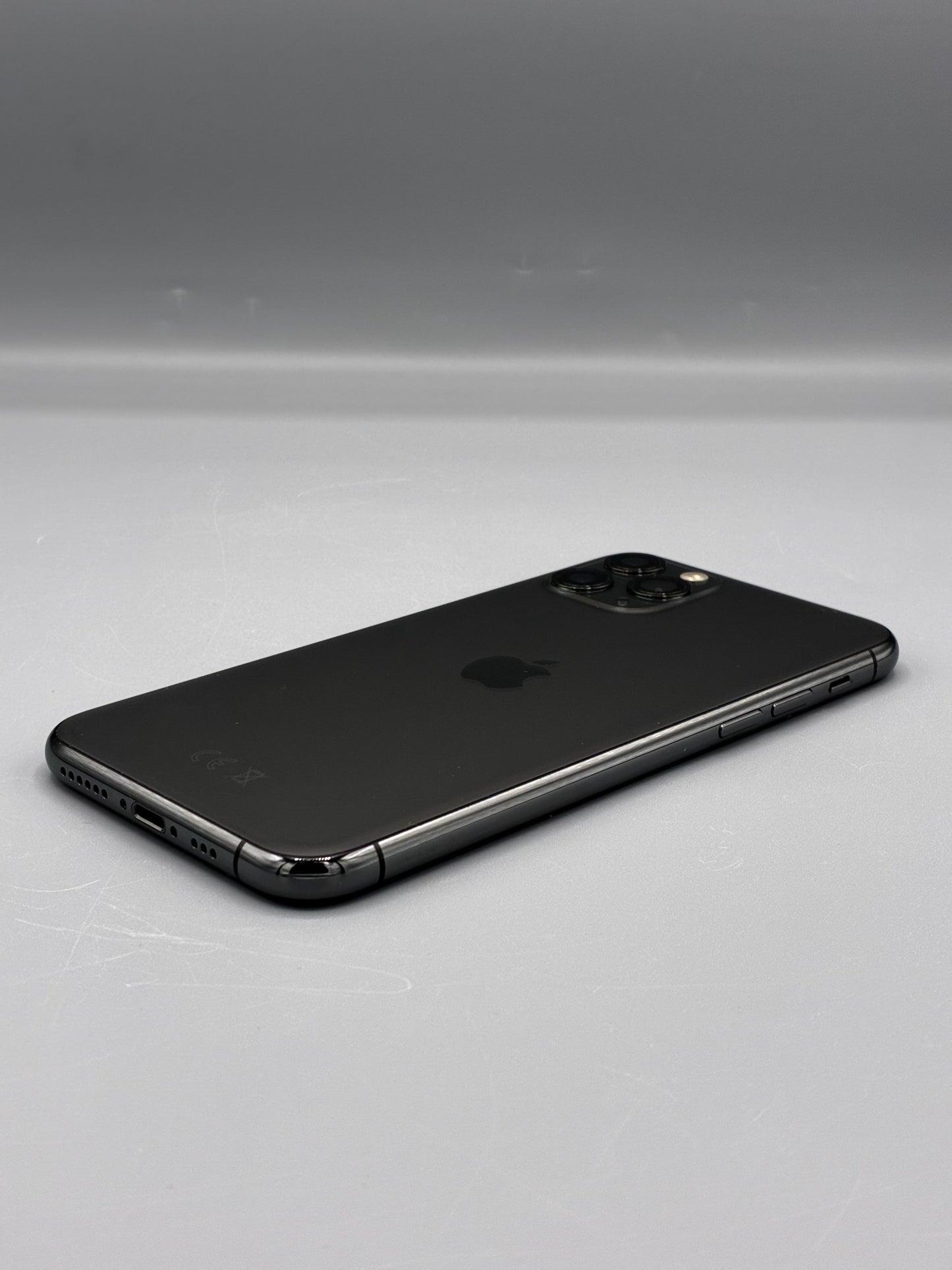 iPhone 11 Pro, 256 GB, Baterie 100%, Space Gray