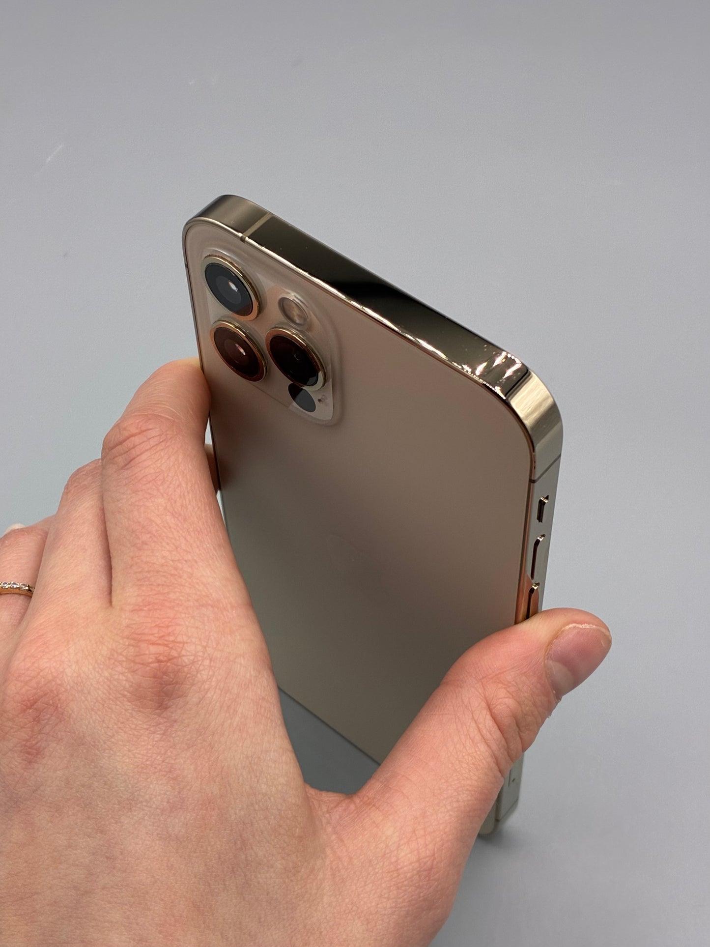 iPhone 12 Pro, 256 GB, Baterie 100%, Gold