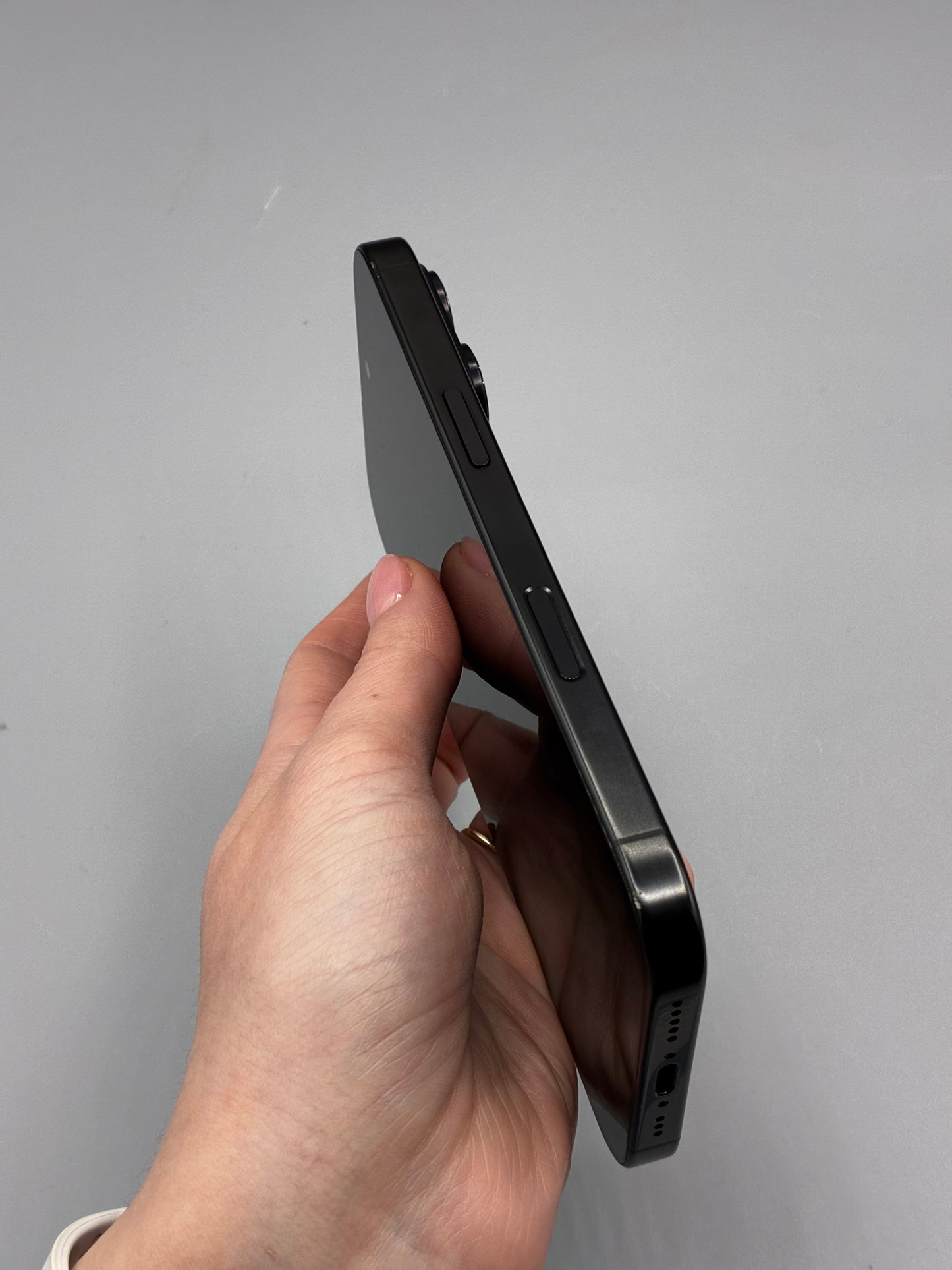 iPhone 16 Pro, 128 GB, Baterie 100%, 50 Cicluri, Black