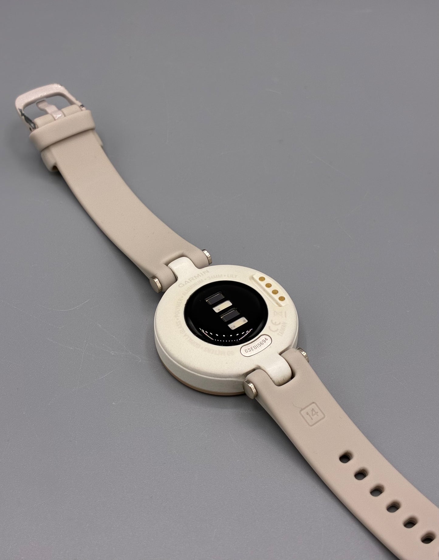 SmartWatch Garmin Sport Lily Cream Gold & White Band