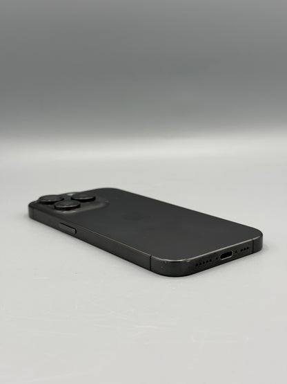 iPhone 15 Pro, 128 GB, Baterie 98% , 213 Cicluri, Black Titanium