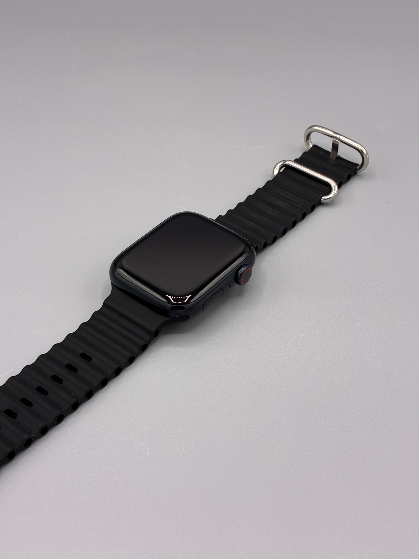 Apple Watch 8, GPS, Cellular, 45 MM, Baterie 100%, Negru