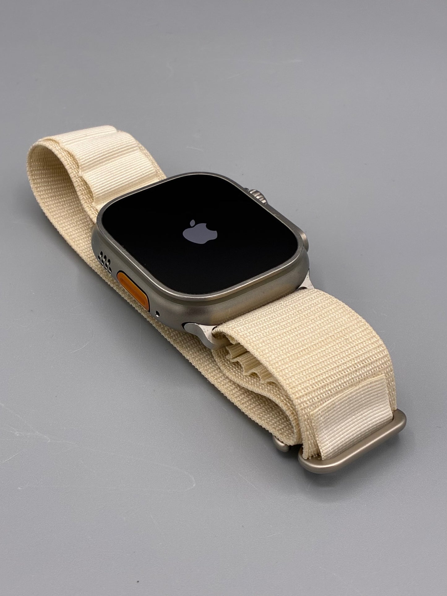Apple Watch Ultra 1, GPS, Cellular, 49MM, Baterie 89%, Carcasa Titanium