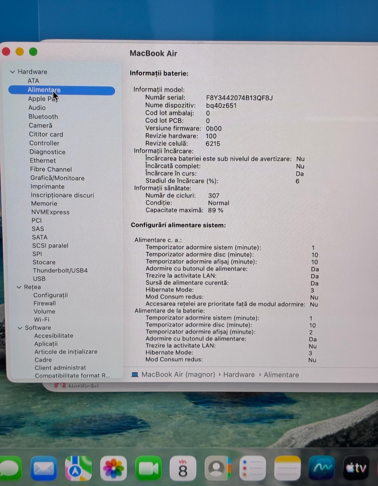 Laptop Apple MacBook Air 2022, M2, 13.6", 8 GB RAM, 512 GB SSD, Baterie 89%, 307 Cicluri, Tasta lipsa