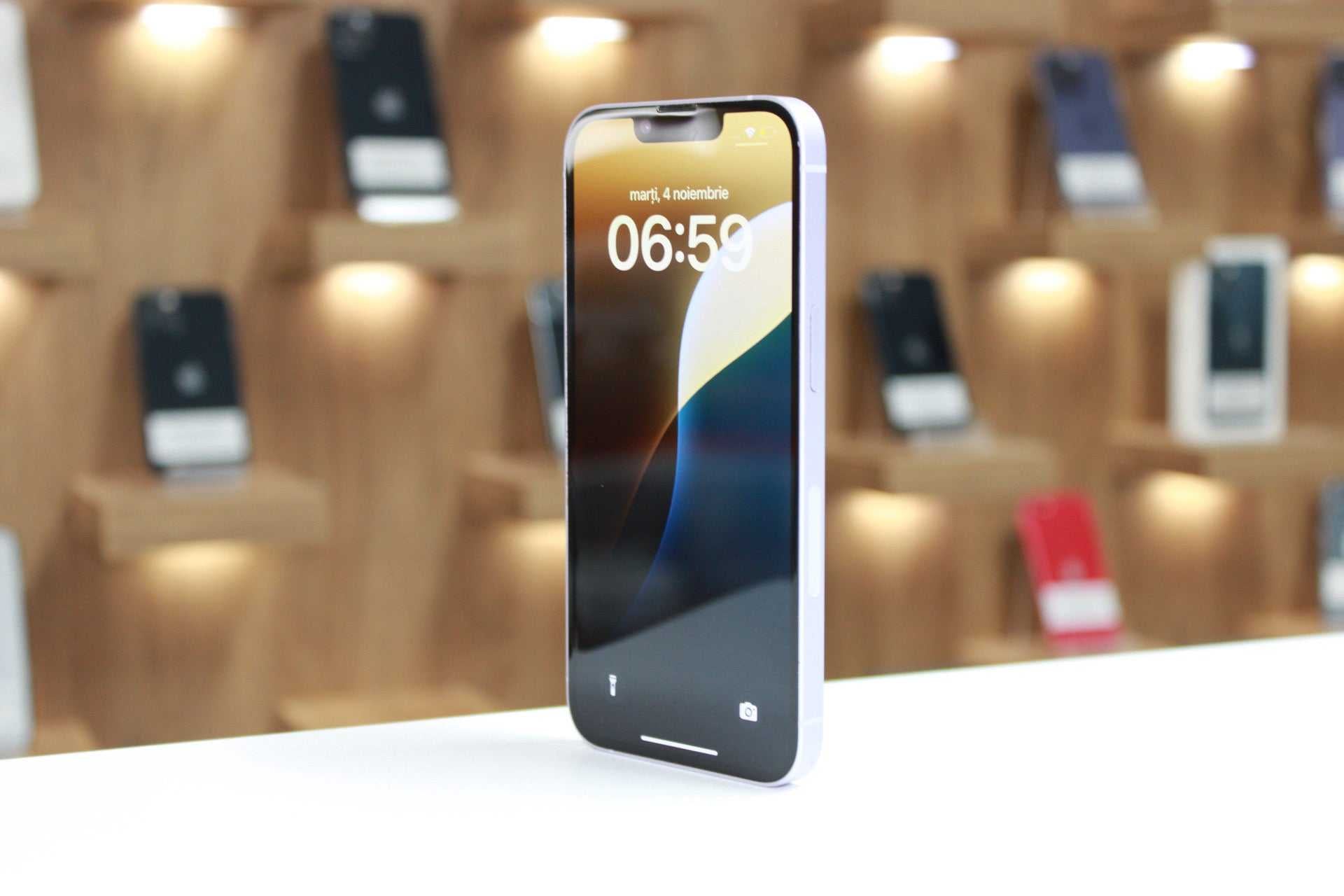 iPhone 14, 128GB, Baterie 95%, Roz