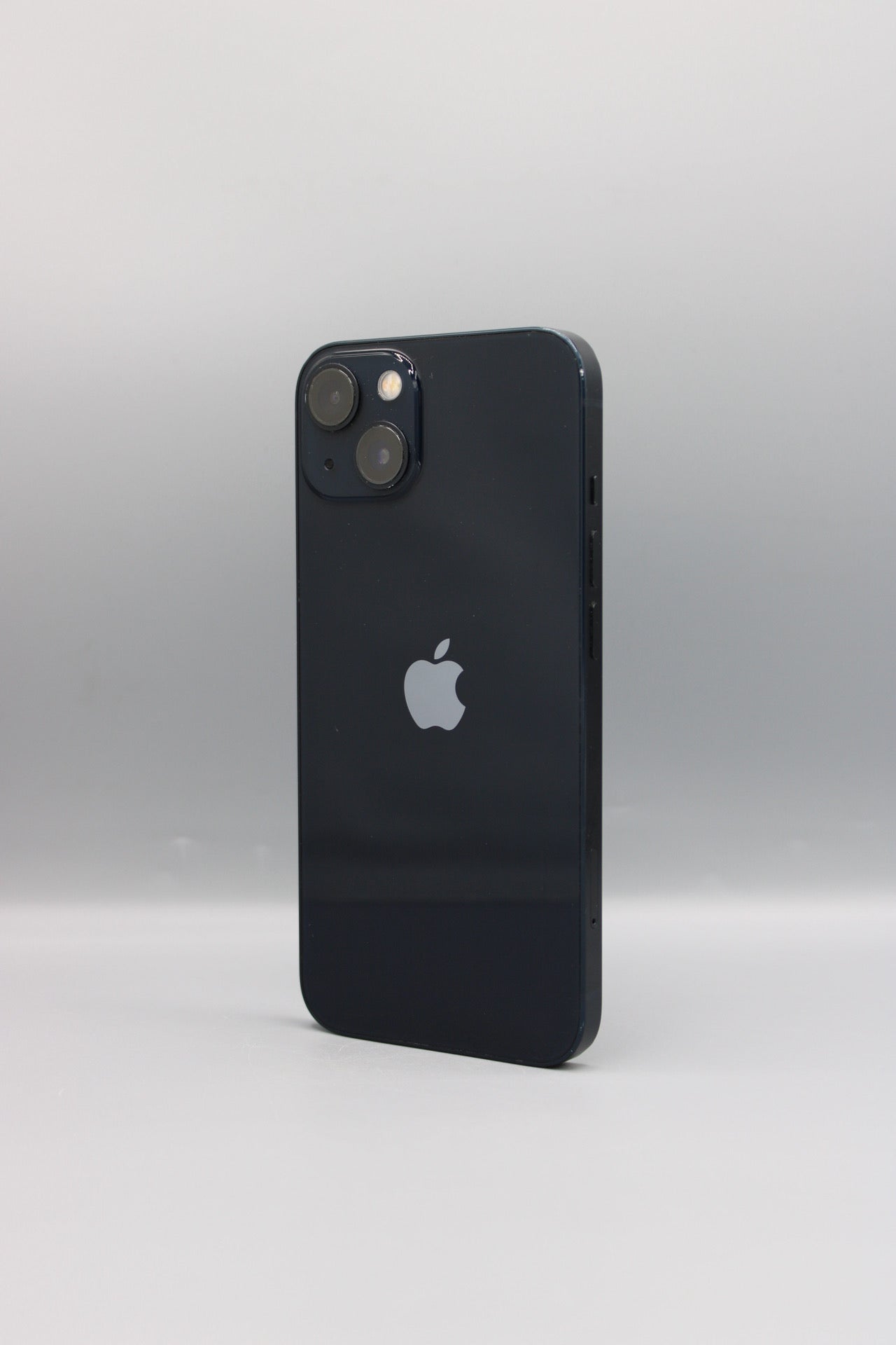 iPhone 13, 128GB, Baterie 91%, Midnight