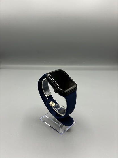 Apple Watch 9 | 45MM | Baterie 100%