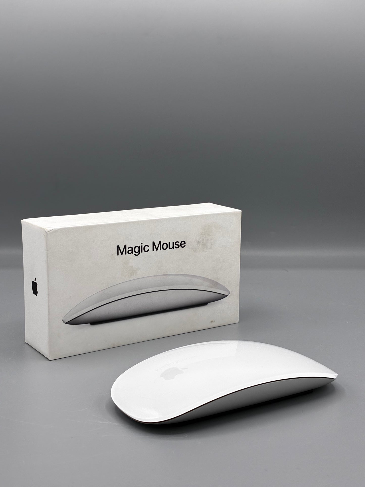 Laptop Apple Macbook Pro 13" |  M1  | 8GB RAM |  256GB | Touchbar | Space Gray | Magic Mouse 2