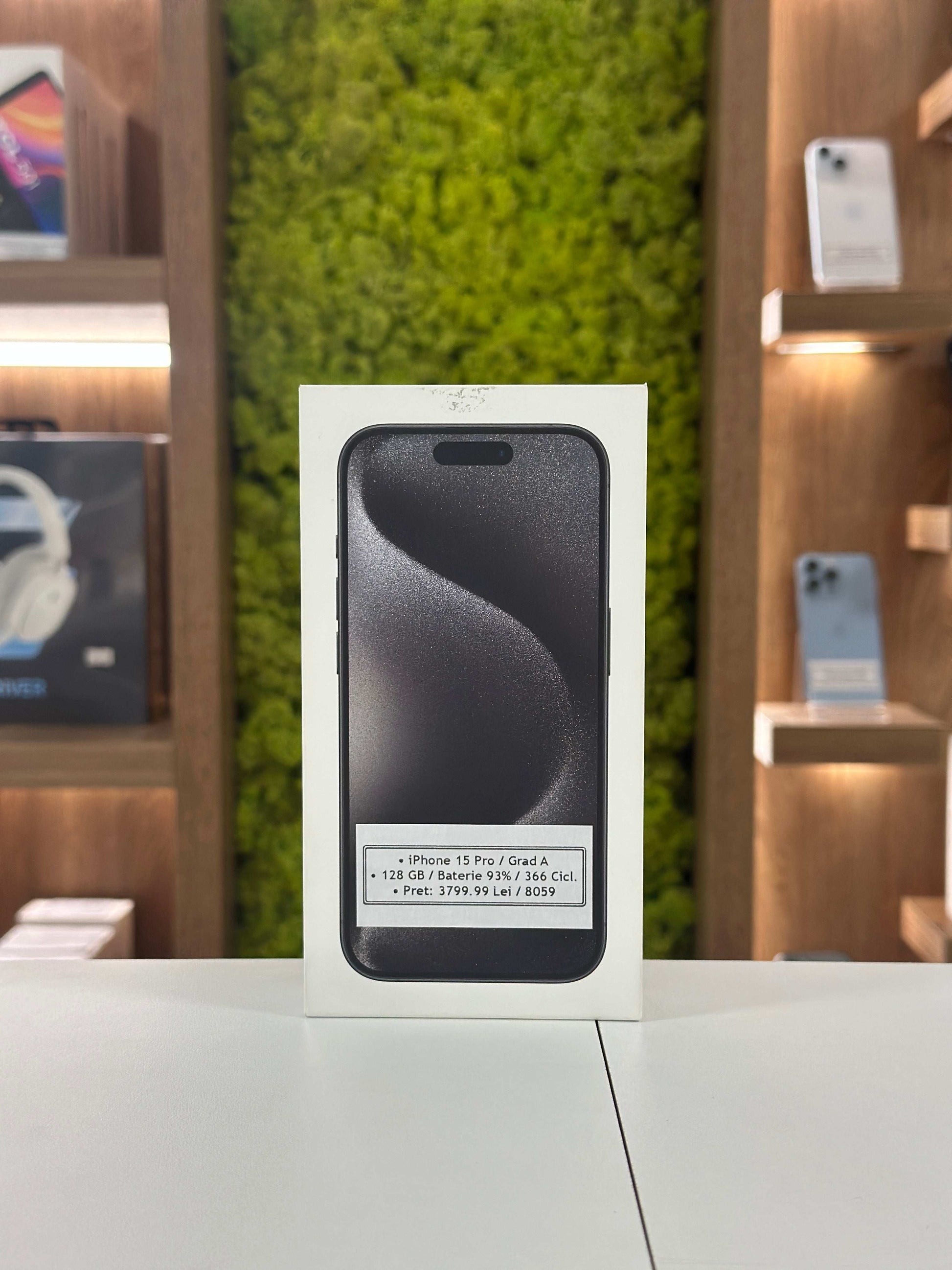iPhone 15 Pro, 128GB, Baterie 93%, 366 Cicluri, Black
