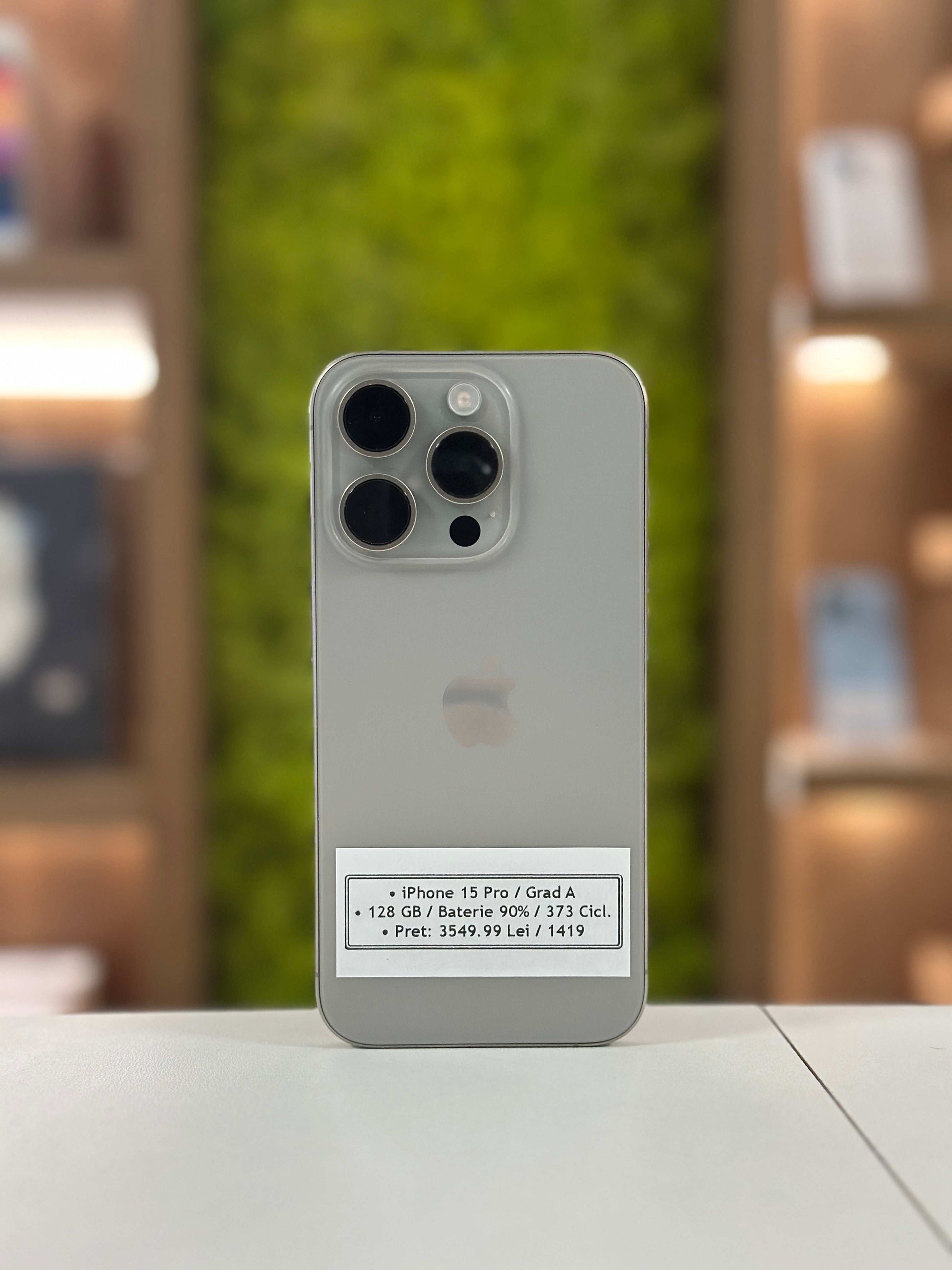 iPhone 15 Pro,128 GB, Baterie 90%, 373 Cicluri, Natural Titanium
