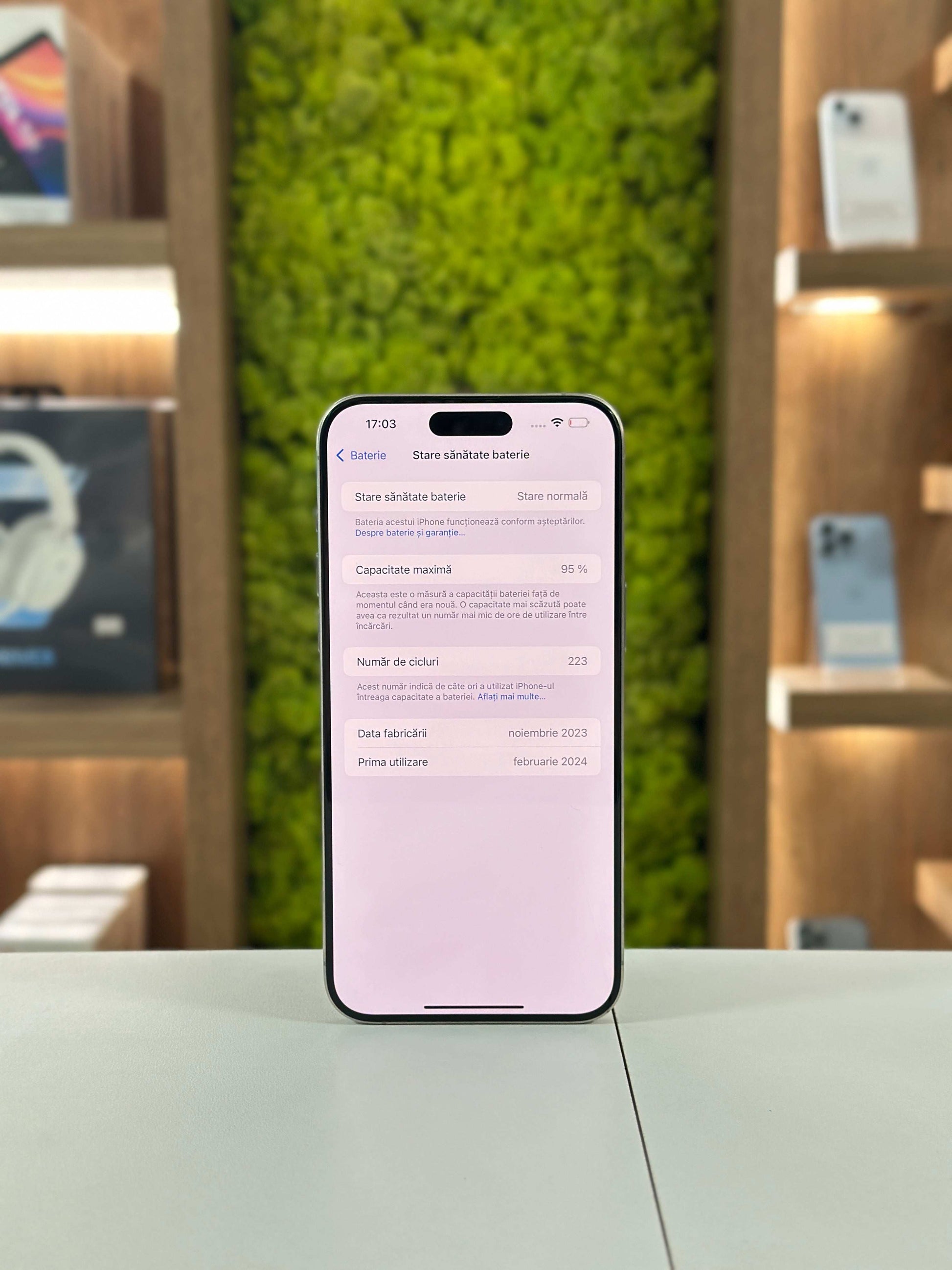 iPhone 15 Pro Max, 256GB, Baterie 95%, 223 Cicluri, Natural Titanium