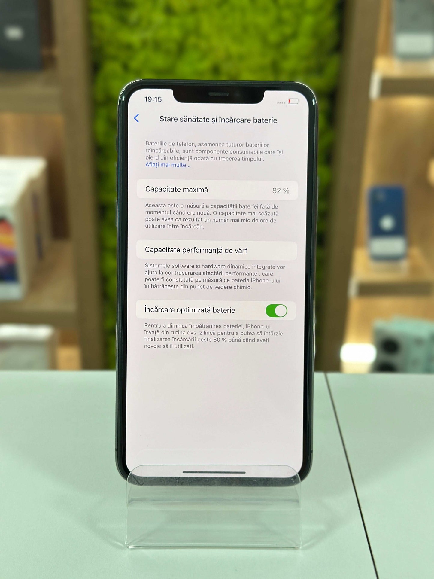 iPhone 11 Pro Max, 256 GB, Baterie 82, Black