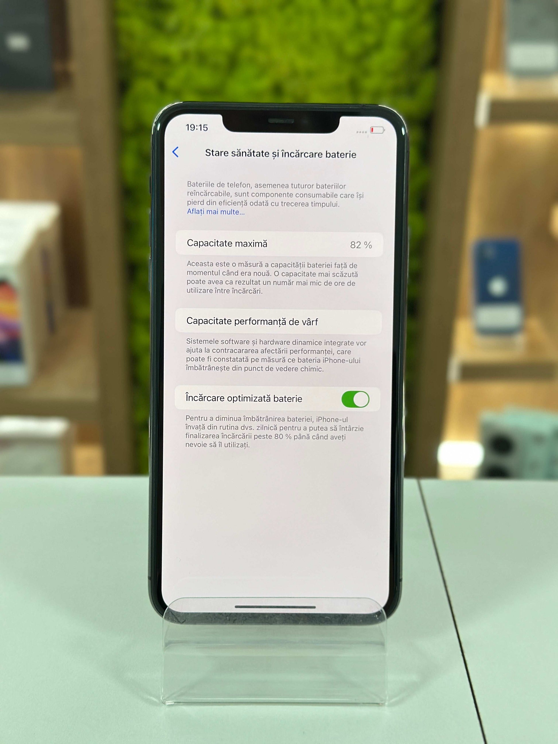 iPhone 11 Pro Max, 256 GB, Baterie 82, Black
