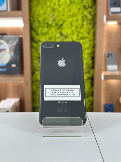 iPhone 8 Plus, 64 GB, Baterie 77%, negru