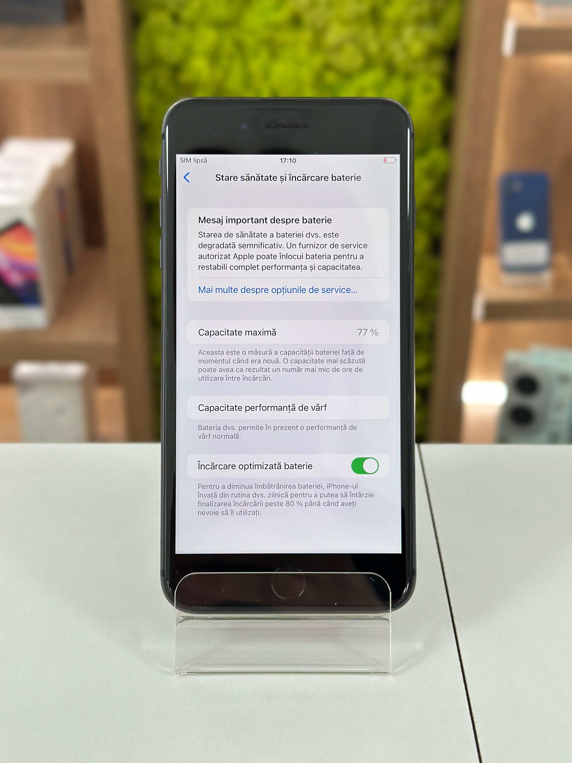 iPhone 8 Plus, 64 GB, Baterie 77%, negru