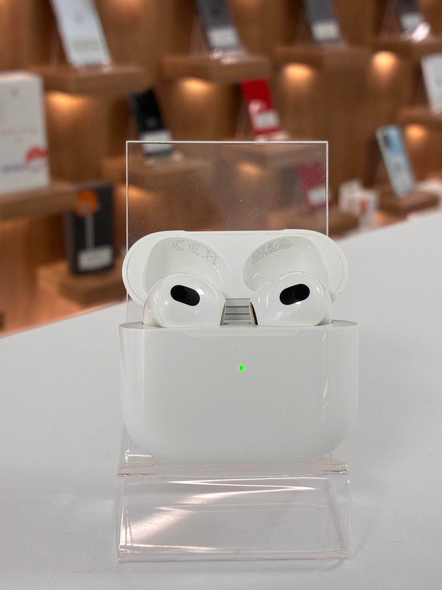 Casti AirPods, 3rd Generation, Alb, Carcasa de Incarcare