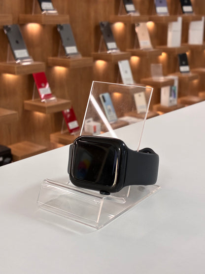 Apple Watch 7, GPS, Baterie 80%,Carcasa Midnight Aluminium 45mm, Midnight Sport Band