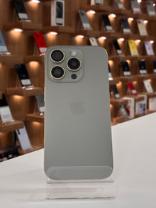 iPhone 15 Pro, 128GB, Baterie 92%,Display schimbat, Natural Titanium