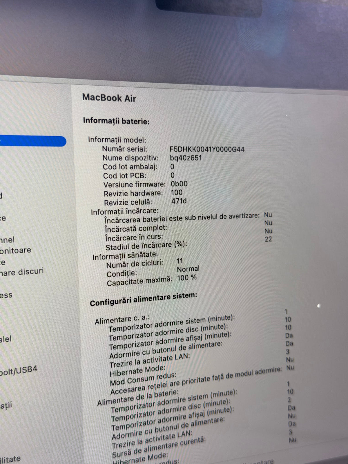 MacBook Air 13" M4 (2025), 16GB RAM, 512 GB SSD, Baterie 100%, 11 Cicluri, Silver