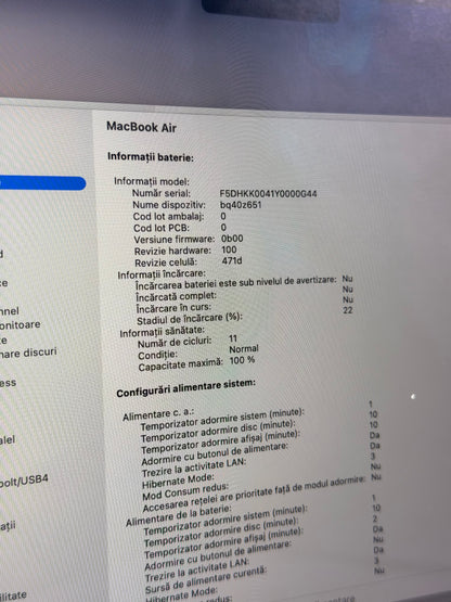 MacBook Air 13" M4 (2025), 16GB RAM, 512 GB SSD, Baterie 100%, 11 Cicluri, Silver