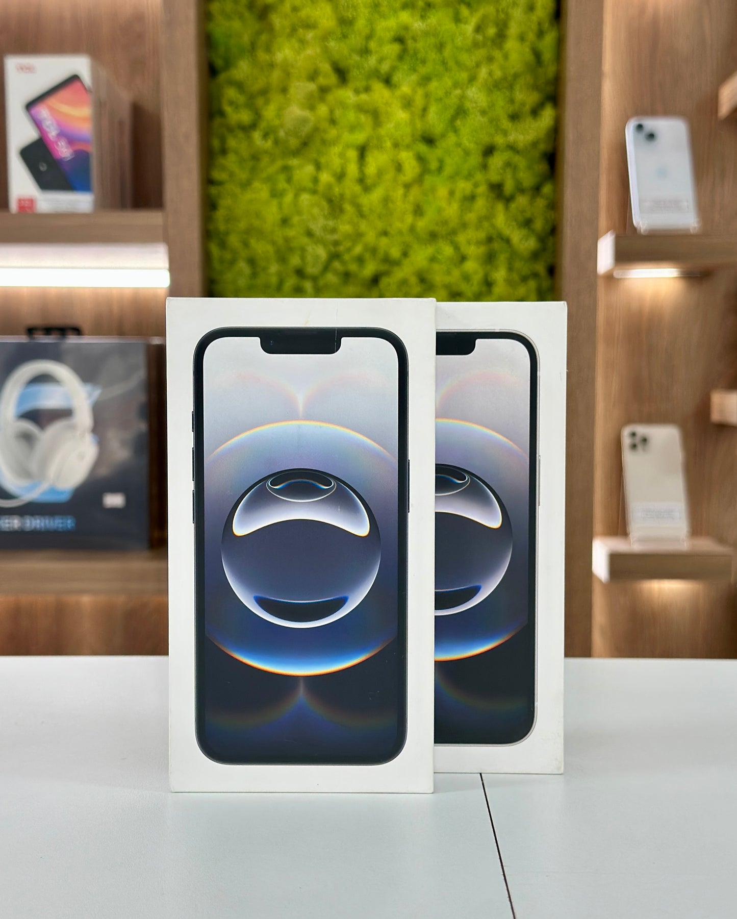 iPhone 16e, 128GB, Baterie 100%, 0 Cicluri