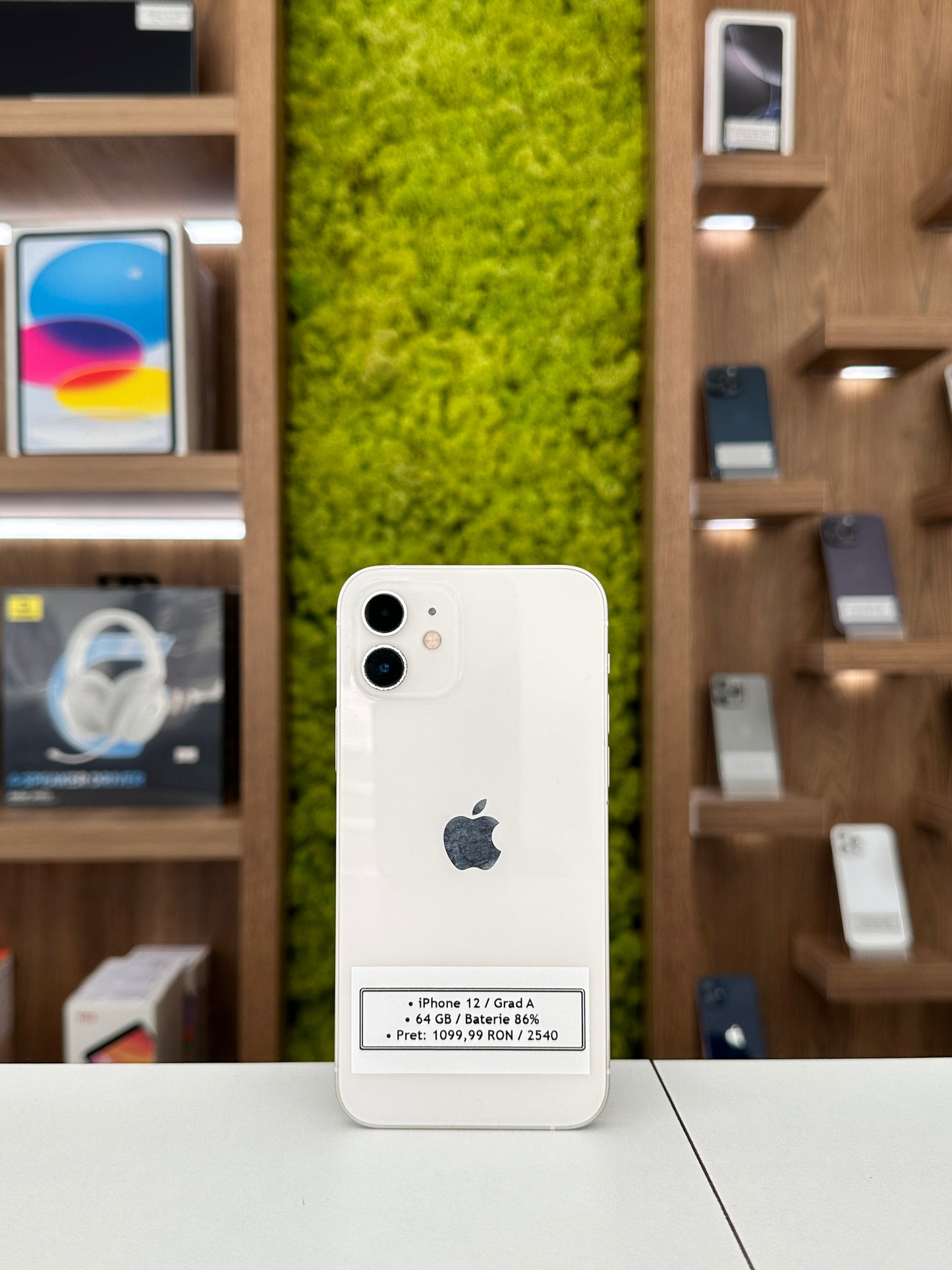 iPhone 12, 64 GB, Baterie 86%, White