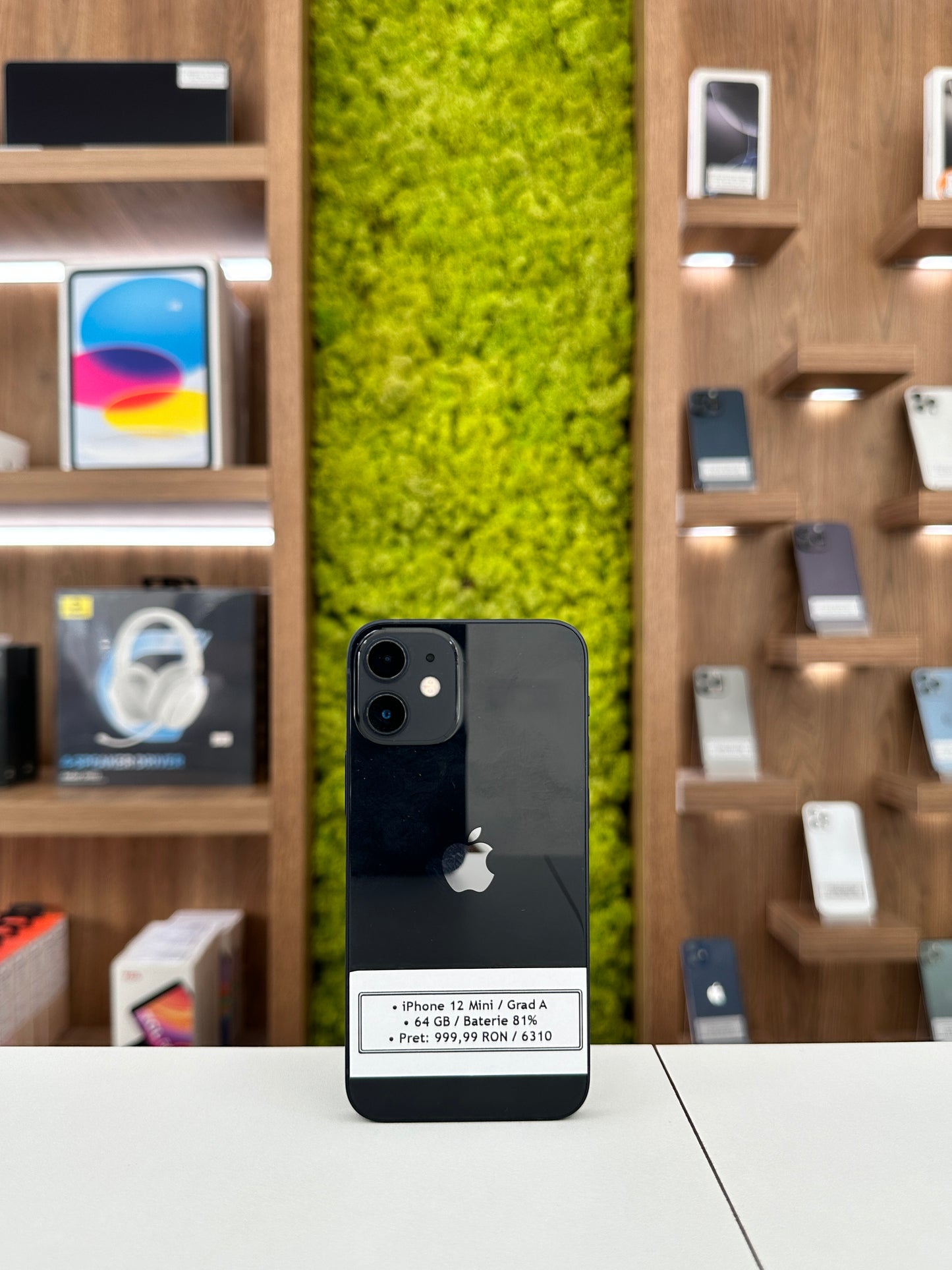 iPhone 12 Mini, 64 GB, Baterie 81%, Black