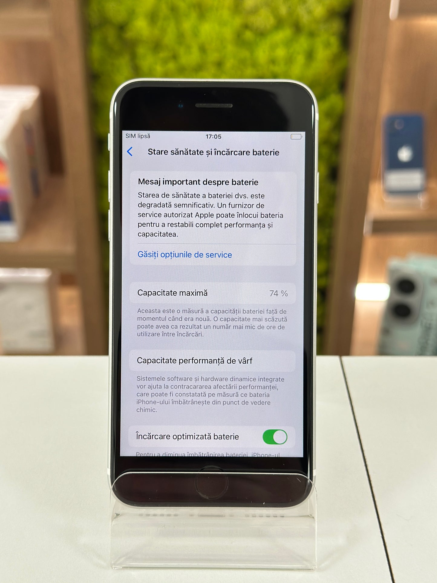 iPhone SE 2020, 64 GB, Baterie 74%, Alb