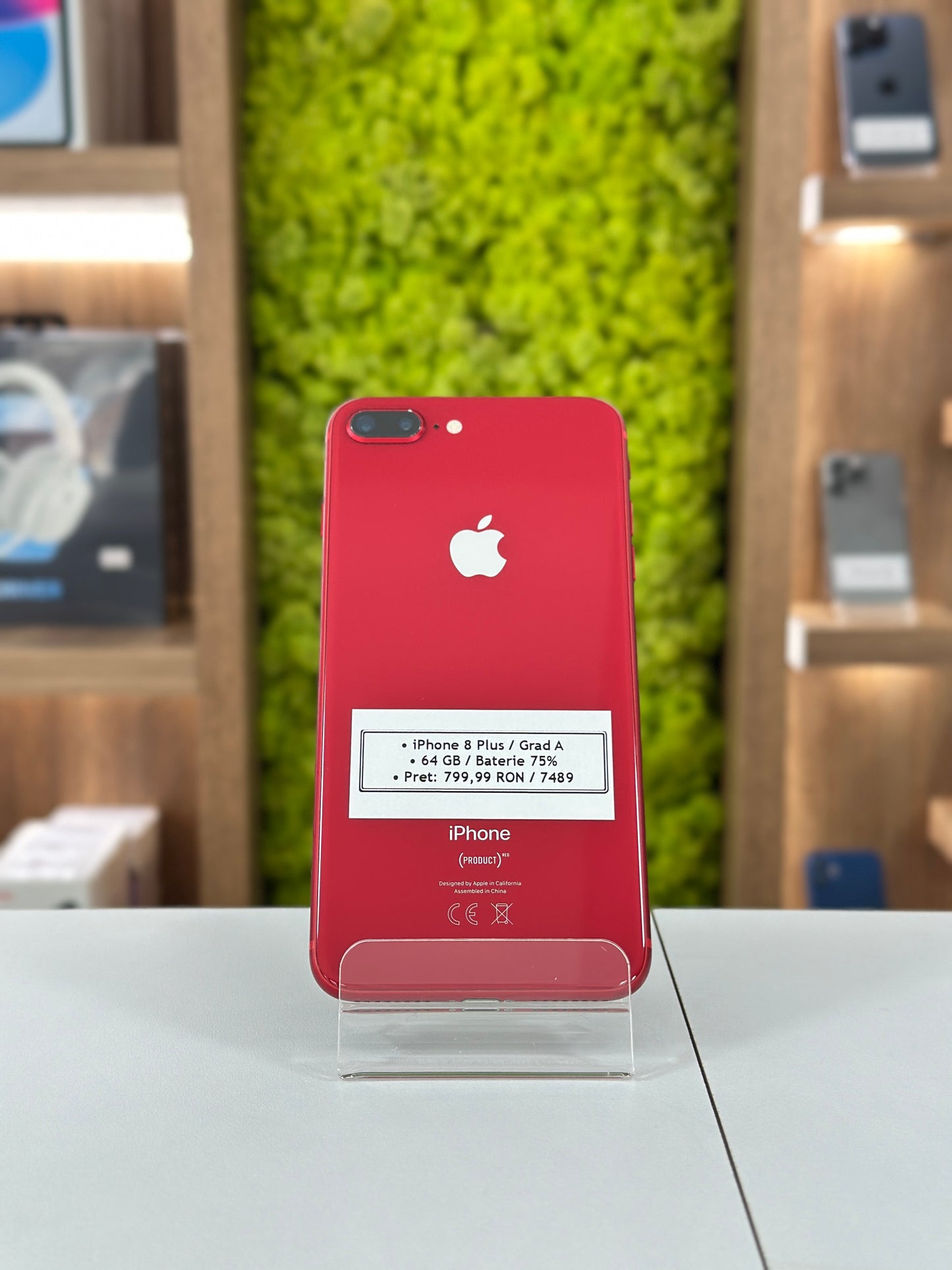 iPhone 8 Plus, 64 GB, Baterie 75%, Rosu